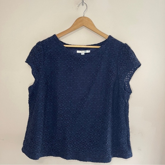 BODEN Navy Blue Lace Overlay Cap Sleeve Top, Size 18 - Picture 1 of 8